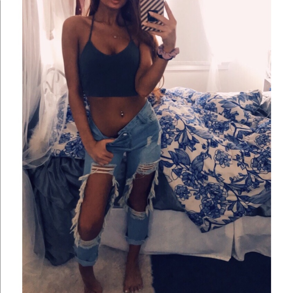 Distressed Boyfriend Jean